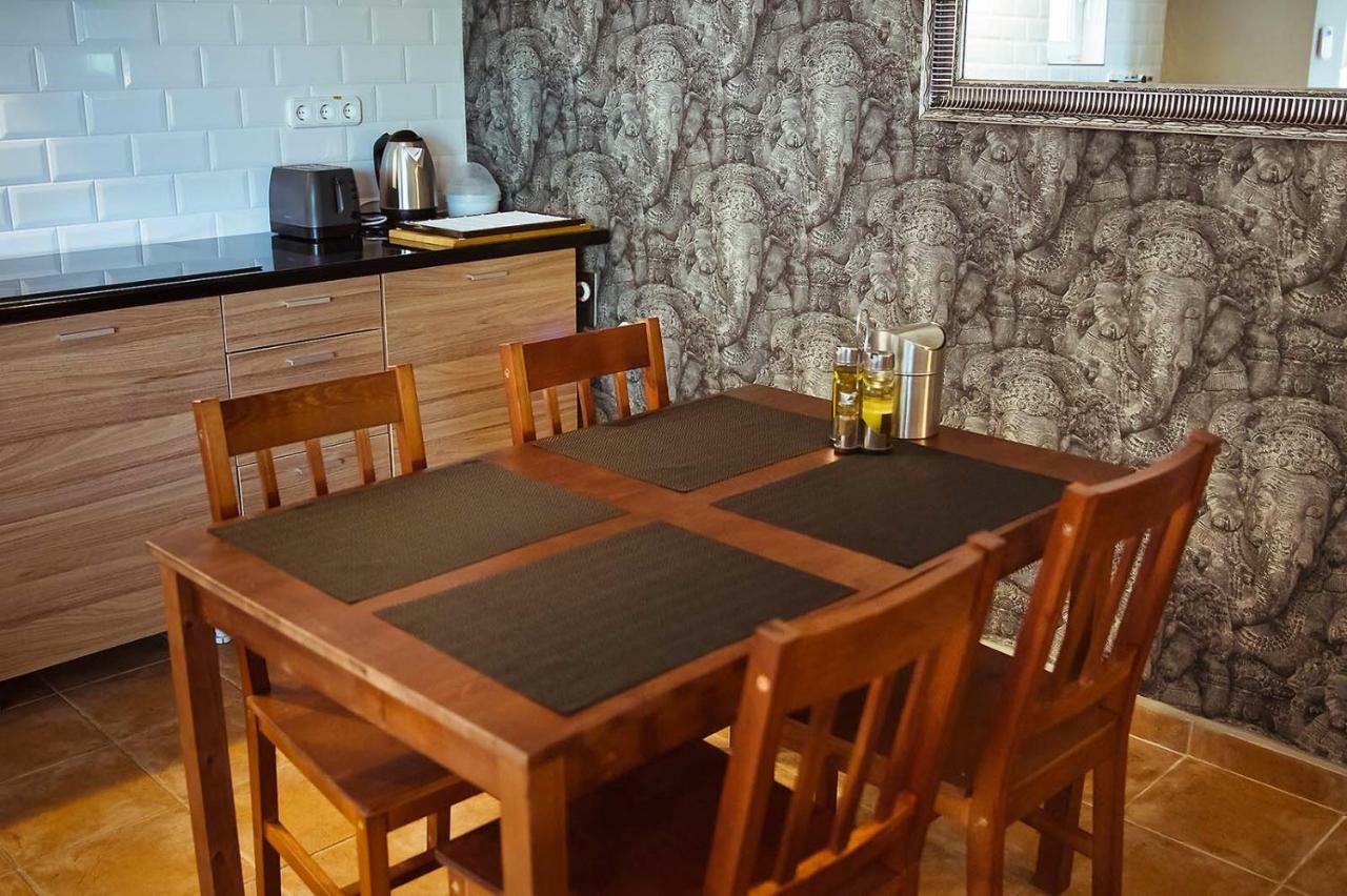 Koi Apartman Balatonalmádi Eksteriør billede